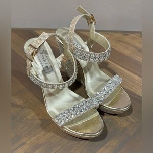 Touch Ups Prom Wedding Formal Wedge Heel Shoes Brynn Gold Womens 7.5